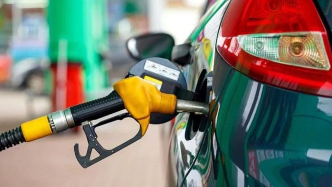 Maroc : gasoil à 16,20 DH, l'État taxe les pétroliers à 40% et l'auto sauve les exportations