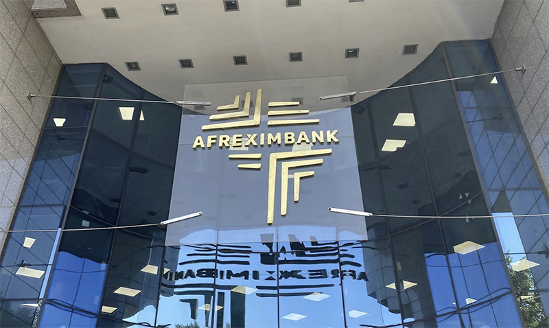Afreximbank engage 1 milliard de dollars pour l’automobile africaine